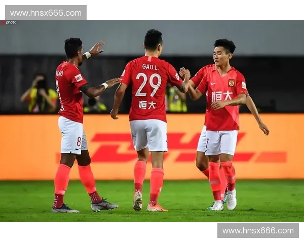 以阵容深度为核心分析球队竞争力提升策略及其实际应用